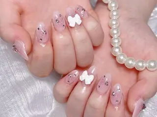 ネイル Queening 🦋のネイルデザイン