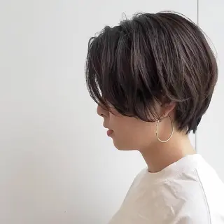 ショート カラー ヘアアレンジ パーマ iplus まつげ、眉毛、耳つぼのマツエク・マツパデザイン