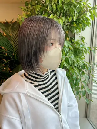 ショート カラー Ripps長居所属・メテオ ／ヘアカラー 西川菜実のヘアスタイル