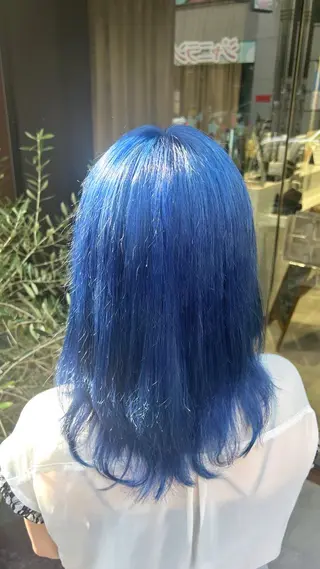 ミディアム カラー 堀江 優妃のヘアスタイル