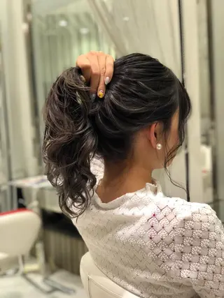 ミディアム カラー ヘアアレンジ 大塚 貴之のヘアスタイル