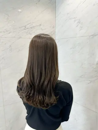 セミロング カラー 古田 昂也のヘアスタイル