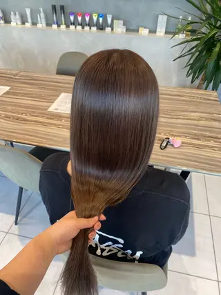 ロング 高橋 円のヘアスタイル