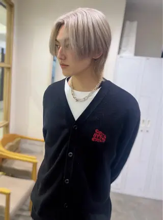 カラー 河原 楓樹のヘアスタイル