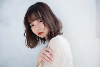 ミディアム Ashanti 磯崎のヘアスタイル