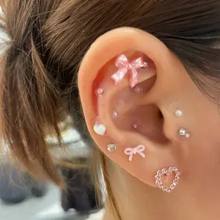 ヘアセット🎀耳つぼ 👂💎MONAMIのヘアスタイル