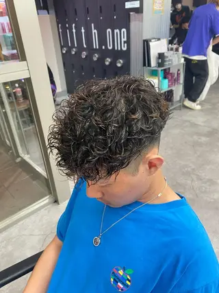 ショート カラー パーマ ヘアアレンジ メンズ キッズ ネイル マツエク・マツパ アイブロウ 🔥漢髪特化メンズ マネージャーYUKIのヘアスタイル