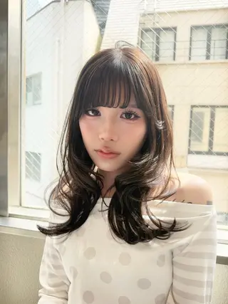 セミロング votan lilleyのヘアスタイル