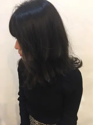 ミディアム 狩野 羅夢のヘアスタイル