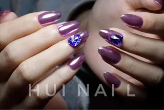 ミディアム めぐみのネイルサロン スタッフ練習のネイルデザイン