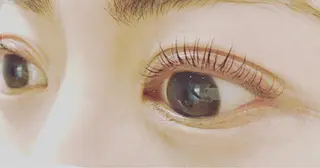 マツエク・マツパ carpe Maraisのヘアスタイル