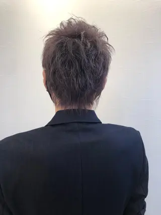 メンズ ツノガイ エリのヘアスタイル