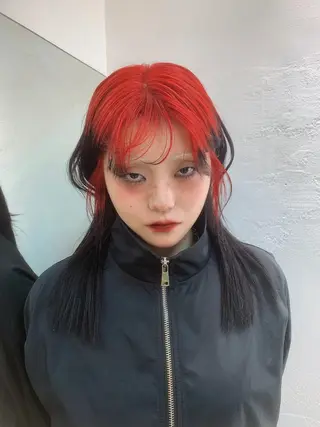 セミロング 船曳 亜海のヘアスタイル