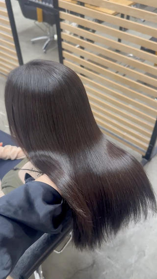 セミロング ひろし/髪質改善/ 縮毛矯正/透明感✨のヘアスタイル
