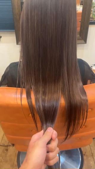 ロング ⚪️髪質改善 縮毛 店長 コウ⚪️のヘアスタイル