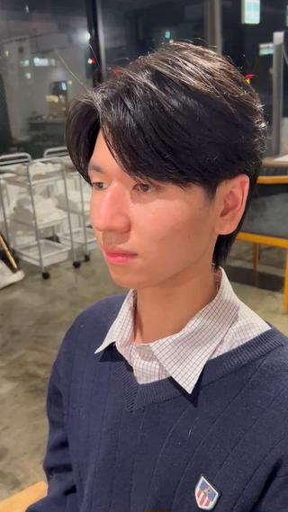 ショート パーマ メンズ become men's hair 名駅店所属・名駅/フェザーパーマ 韓国ヘア/森岡のヘアスタイル