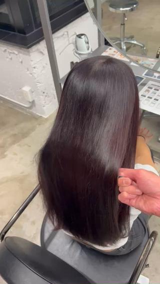 世界最高峰のケアメニューとヘアカラーが出来るサロン️
是非体験してみてください
#ホリスティックカラー#艶髪#絹髪