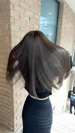 美髪矯正でお悩み改善しましょ！
癖うねり、広がり、パヤ毛は美髪矯正がおすすめです！ 