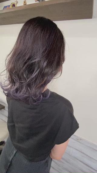 パープル系ハイライトグラデーションで色落ちホワイトベージュ 