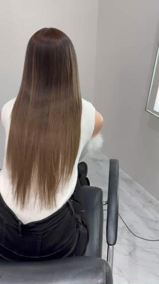 ロング 濱川響太レディース カットモデルのヘアスタイル