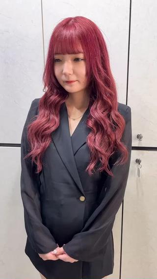 セミロング 濱川響太レディース カットモデルのヘアスタイル