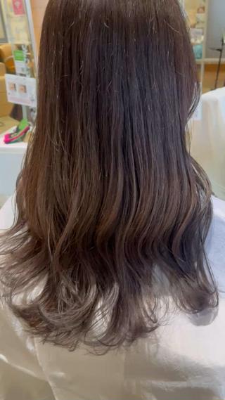 セミロング カラー 中山 響希のヘアスタイル