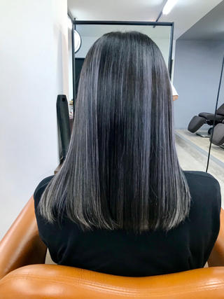 ハイライト×ホワイトシルバー 