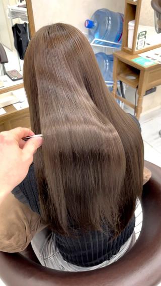 ロング 縮毛矯正💎/ 美髪ストレート🫧のヘアスタイル
