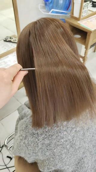 ミディアム 縮毛矯正💎/ 美髪ストレート🫧のヘアスタイル