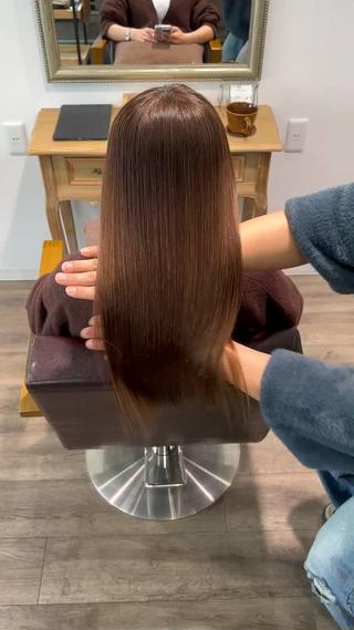 ブリーチ毛やダメージもうでもかけれる縮毛矯正！
僕に任せて下さい！ 