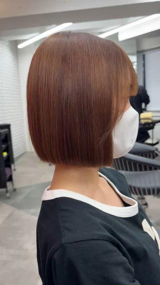 【切りっぱなしボブ】
【くびれボブ】
【タッセルボブ】

長さは変えなくても、 枝毛、 ぱやぱや毛を無くして
激的に手触りが良くなりまとまりを出せます

ボブヘアには
ボブ用のカットがあります

癖毛の方をストレートにした際に
うねりがあるところが特に伸びる為

必ず毛先が1~2cmバラバラになります
その為、カットした方が
100%毛先までツルっと綺麗にまとまります

バッサリでもメンテナンスでもお任せください
次の日から結んでも巻いても大丈夫

#ボブ　#縮毛矯正　#髪質改善　#ワンカラー　#ストレート　#韓国ボブ 