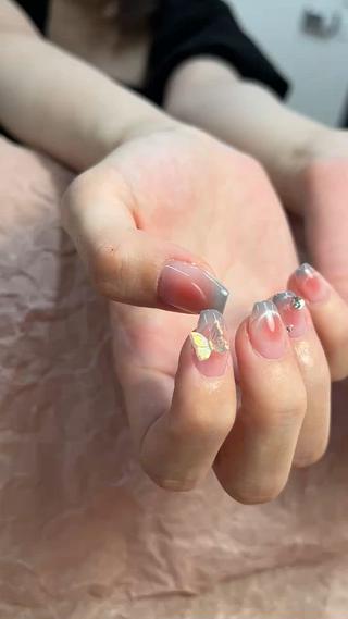 ネイル ToliyDeliy akemiのネイルデザイン