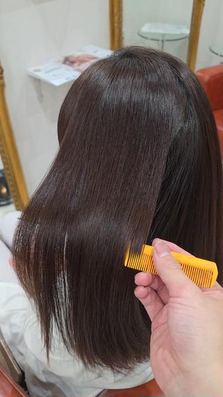 ツヤツヤ縮毛矯正！！目指しませんか！？ 