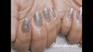 キラキラで梅雨の時期を乗り越えましょう 