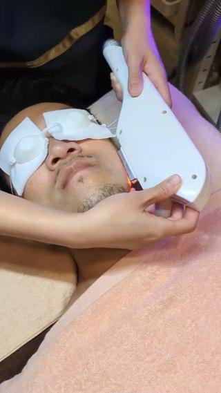 痛みが少ない光脱毛で憧れのツルスベ肌へ 