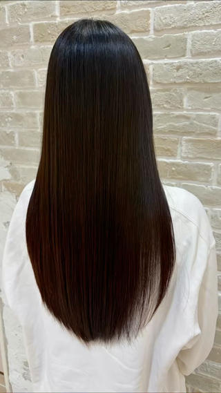 髪質改善トリートメント
年末年始限定クーポン！
今年最後髪の毛の疲れを癒しませんか？ 