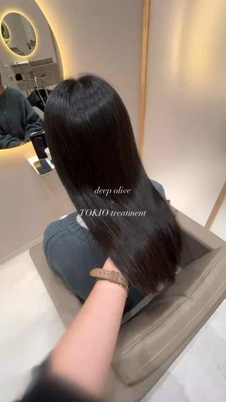 ロング カラー 🫧赤み消しカラー nanami🫧のヘアスタイル