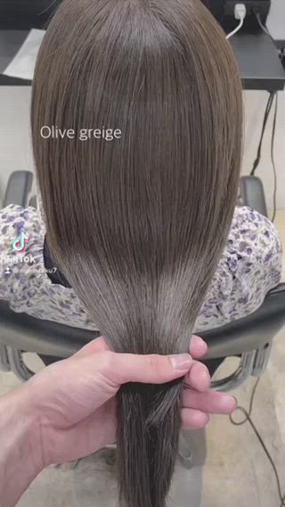 

画像は保存してカウンセリング等でお使いください
.

赤み、オレンジ味、黄み、除去します☆
希望のグレージュ、オリーブ、アッシュにします☆
.
.
カラーの配合は美容師によって全然違います、
是非一度お任せください☆
今までで最高の色持ち、綺麗な色に仕上げます☆
.
.

.
◎全国1%でしか取り扱いが許されていない
最高級11STEPトリートメント
@oggiotto
.
.
◎カラー剤:イルミナカラー、アディクシーカラー
@wella_creativecolor
@wellahair
@addicthy_color
.
.
◎最高級ダメージ補修、毛髪耐力
@olaplexjpn
.
.
◎メニュー価格
☆cut...¥4,500
☆cut＋care colour...¥9,500
☆care colour＋treatment...7,500
☆cut＋care colour＋4STEP treatment..¥11,000
☆cut＋care colour＋oggi otto 11STEP...¥12,500
☆cut＋bleach double colour...¥14,000
☆cut＋straight perm...¥12,000
営業時間10時〜22時
ご予約、相談等、DMお待ちしております☆
担当　沼田拓斗
東京都 渋谷区 神宮前6-5-6
サンポウ綜合ビル401 SALOWIN原宿店
.
.
#グレージュ #アッシュグレー #地毛風カラー #髪質改善 #オリーブグレージュ  #オリーブベージュ  #オリーブアッシュ #地毛風 #透明感カラー #ベージュ #寒色系 #ブリーチカラー #イルミナカラー #ヘアアレンンジ #アディクシーカラー #ULTOWAトリートメント #暗髪 #ミルクティーベージュ #赤み除去カラー #ネイビーブラック #ULTOWA #赤み除去 #グレージュ #ブリーチなし #赤み消し #赤み消しカラー #oggiotto #モカグレージュ #ブルーブラック　#就活ヘア 