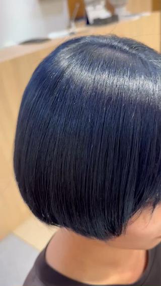 Wカラーの青髪

矯正履歴あるけどブリーチできる
ブリーチ履歴あるけど矯正できる

お客様のやりたい幅が広がります 