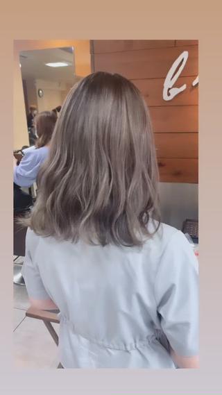 セミロング 🫧艶髪カラー🫧 森本くるみのヘアスタイル