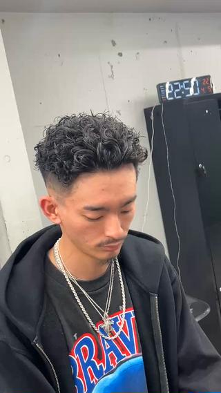 パーマ メンズ ØVARL　Jingumae所属・OVARL/ メンズパーマ/きらりのヘアスタイル