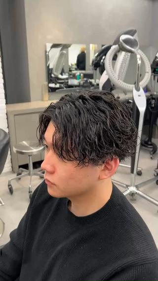 パーマ メンズ ØVARL　Jingumae所属・OVARL/ メンズパーマ/きらりのヘアスタイル