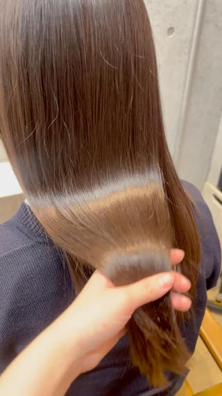 ロング カコ/レイヤーカット ヘアアレンジのヘアスタイル