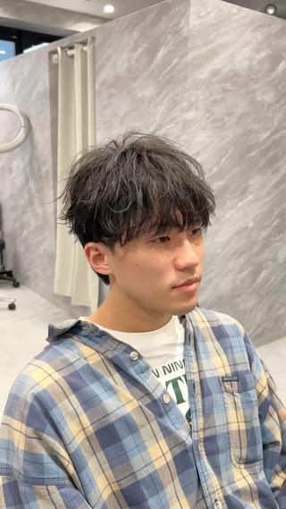 パーマ メンズ ulus kobe所属・藤枝 大地のヘアスタイル