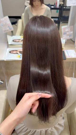 カラー ルプラボウ すぎやまみほのヘアスタイル