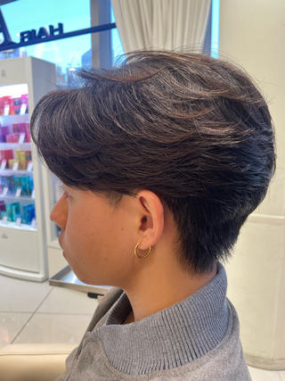 曲がる縮毛矯正で乾かすだけでニュアンスパーマの様な仕上がりに

 