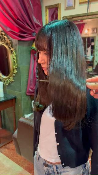 ロング 【レイヤー/韓国風 /髪質改善】RINのヘアスタイル