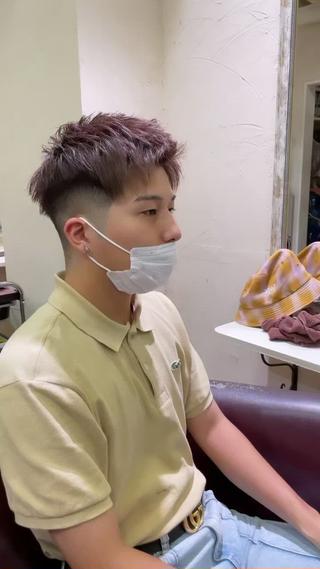 カット×ダブルカラー 