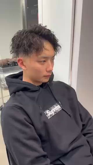 ショート カラー パーマ メンズ 冨永 圭人のヘアスタイル