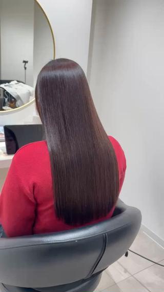 今まで沢山の髪質改善やトリートメントをしても効果があまり感じられなかった方
・それは一体なぜなのか？
・どうしたらいいのか？
僕に任せていただけたら最高級の艶髪を作ります
 